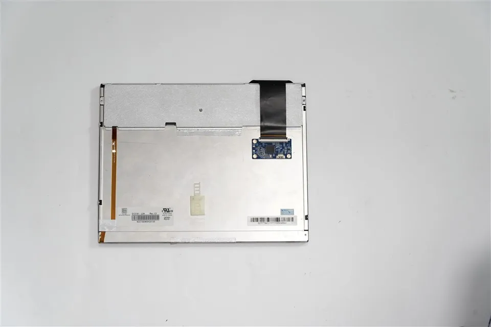 Panel LCD s vysokým jasem