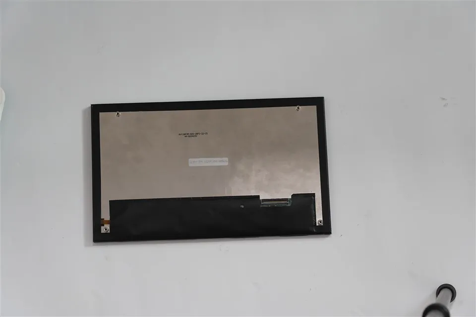 Screen LCD displeje více rozhraní